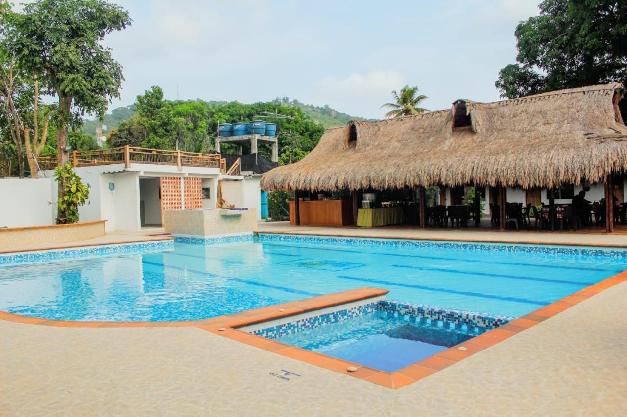Hotel Mares Capurganá エクステリア 写真